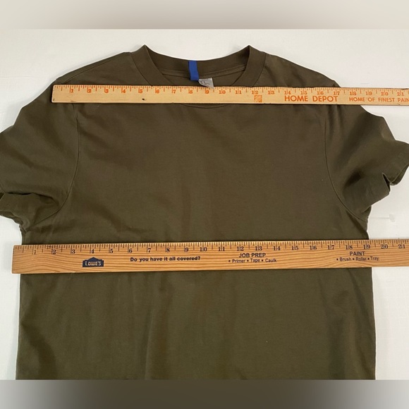 H&M Men’s T-shirt with a Asymmetric Zipper Shirt khaki green size S - Picture 3 of 12